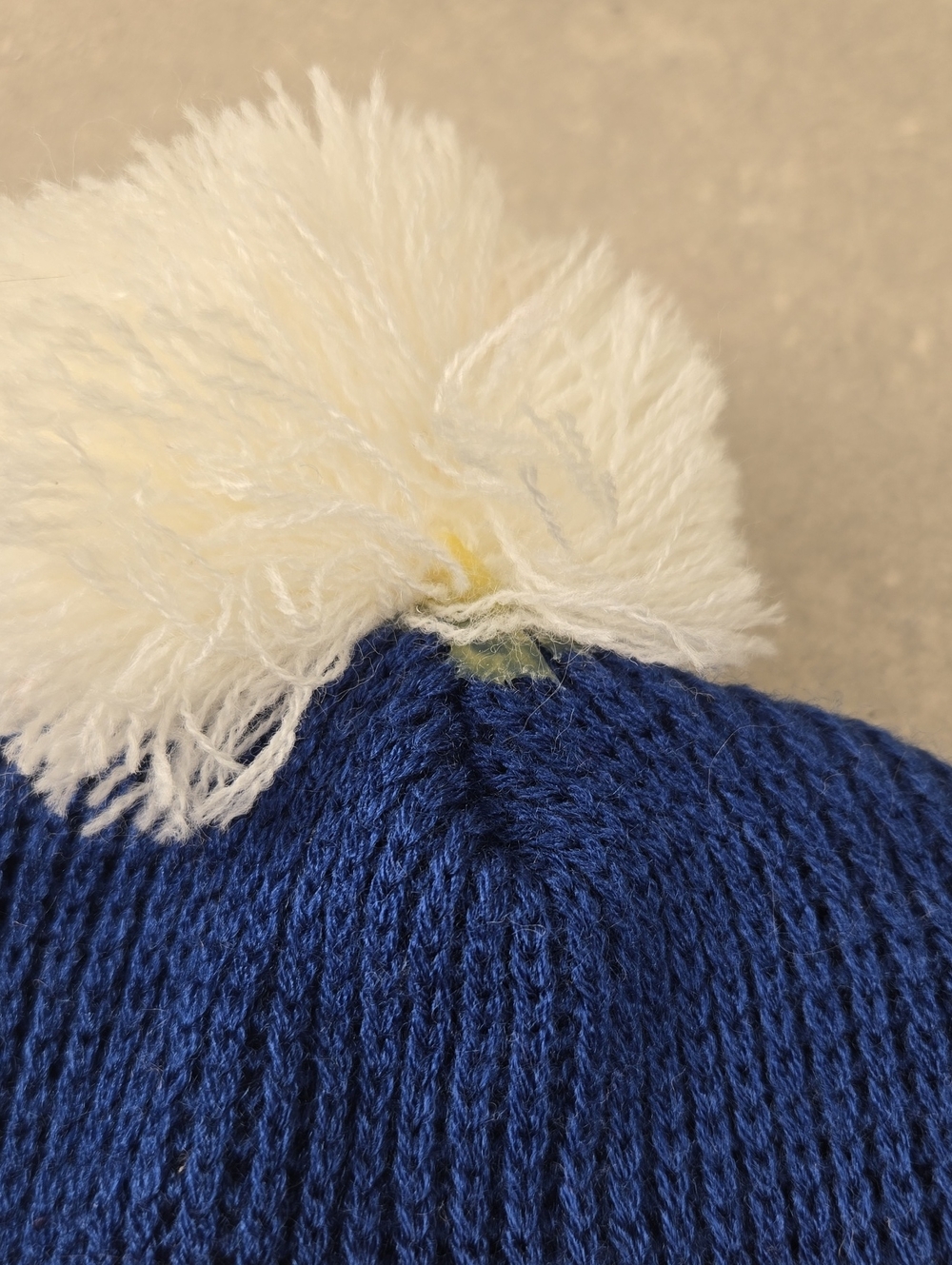 Vintage Ford Promotional Pom Pom Toque / Knit Beanie Winter Hat, One Size - Picture 2 of 5